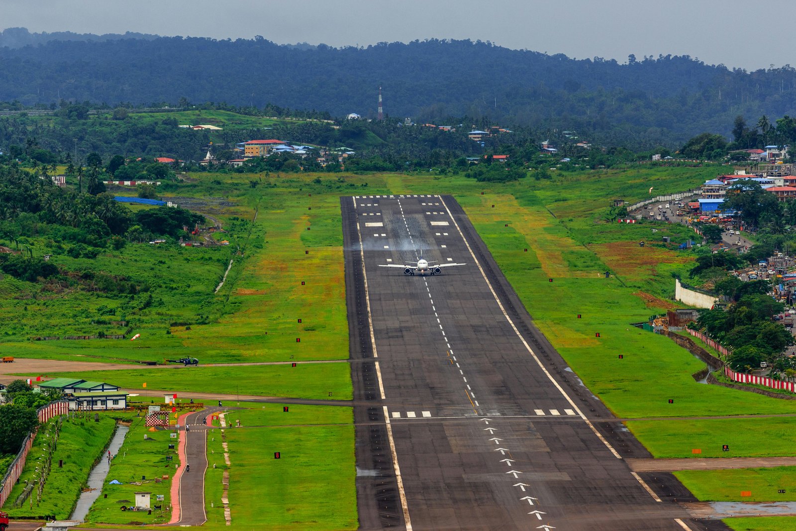 Aircraft arriving at Port Blair airport runway